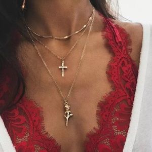 🎉 New Layered Cross & Rose Gold Plated Necklace